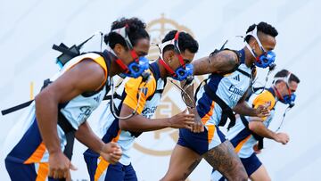 Endrick, Rodrygo, Militao y Carvajal, con las famosas máscaras de Pintus en Valdebebas.