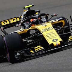 Sainz: "Bakú, casi tan duro como Mónaco, un error te penaliza"