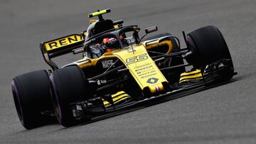 Carlos Sainz con el Renault.