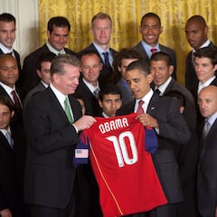 De Stern, Malone, Riley, Ewing y Soros al Espanyol y NBA Europe