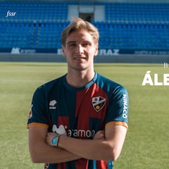 Oficial: Álex Cantero, tercer refuerzo invernal del Huesca