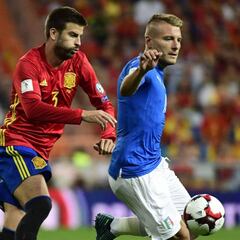 Cánticos de "¡Piqué, Piqué!" en el Bernabéu en respuesta a los pitos