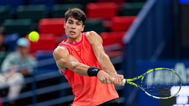 ¿A qué hora es el Alcaraz - Monfils del Masters 1.000 de Shangái? Canal TV, horario, cómo y dónde ver el partido de octavos de final