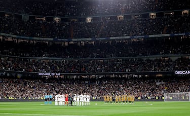 Minuto de silencio en memoria de Fernando Fernández Tapias.