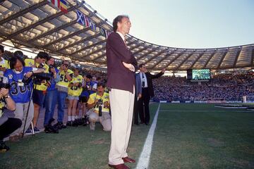 Beckenbauer dirige a Alemania Federal en Italia 1990.