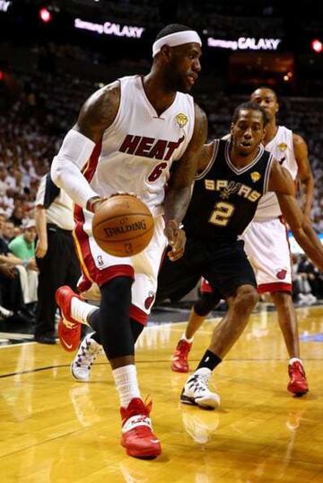 Las zapatillas de LeBron en las otras NBA Finals