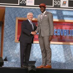 Biggest Draft busts in NBA history