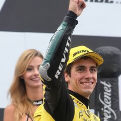 Álex Rins se rompe la clavícula izquierda entrenando