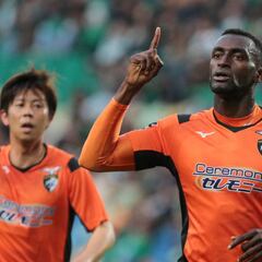 Jackson pone en duda su continuidad como futbolista