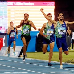 Kevin López y Mariano García ponen en marcha sus 'motos'