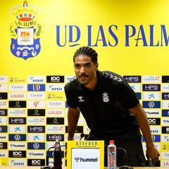 Coco no cruza la línea