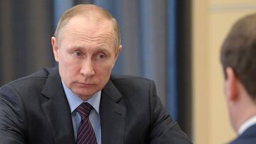 Putin endurece los castigos contra aficionados violentos