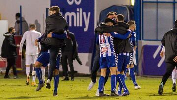 Players of Alcoyano celebrate the victory after the spanish cup, Copa del Rey football match played between CD Alcoyano and Real Madrid at El Collao stadium on January 20, 2021 in Alcoy, Alicante, Spain.
AFP7
20/01/2021 ONLY FOR USE IN SPAIN