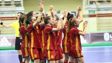 Noelia, Cris, Luci y Melli, novedades en la lista ante Italia