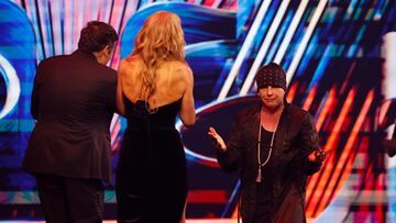 Vina del Mar, 27 de febrero 2025
El grupo The Cult recibe la gaviota de plata durante su presentacion en la quinta noche del Festival de Vina del Mar 2025
Sebastian Cisternas/Aton Chile