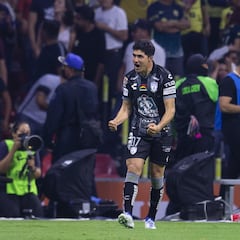 Nicolás Ibáñez lleva más goles que toda la delantera del América