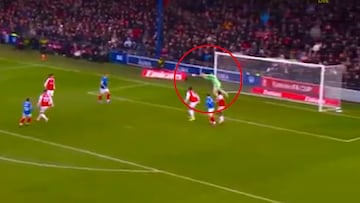 Kepa hace uno de los errores de la jornada: les ha podido costar muy caro