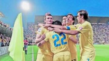 <b>SON PRÁCTICOS. </b>Los amarillos no quieren pensar en el Atlético porque lo único que está a su alcance es vencer en Mallorca y esperar a ver qué pasa en el Calderón.