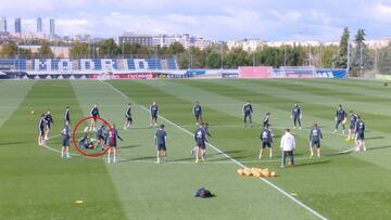 Dura entrada de Casemiro a Courtois en el entrenamiento