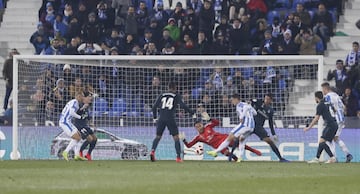 1-0. Sabin Merino y Keylor Navas en la jugada del primer gol de Martin Braithwaite