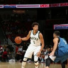 Agridulce 25 cumpleaños de Ricky Rubio: anota pero pierde