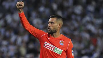 Moy&aacute; celebra la victoria de la Real Sociedad ante el Atl&eacute;tico.