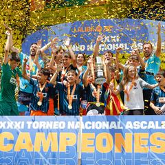 El Valencia reina 21 años después