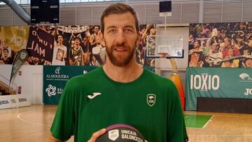 El exjugador, todo un referente del club malague?o, entra a formar parte del equipo de entrenadores de la entidad.