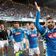 El Liverpool desaparece en San Paolo: Insigne marcó en el 90'