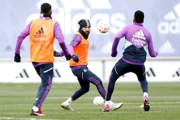 Benzema, durante un entrenamiento con el Real Madrid.
