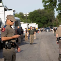 Una confusión de la Inteligencia Artificial provoca que un alumno sea esposado en su propia escuela: pensaron que portaba un arma