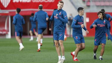 La que están liando las gallinas...