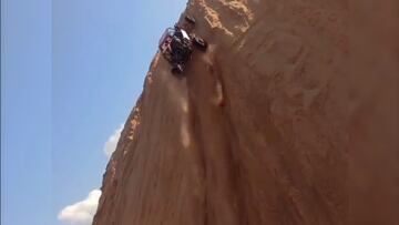 ¡Imperdible! Un auto escala una montaña