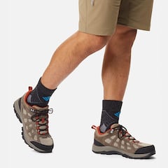 Impermeables y ligeras: así son estas zapatillas de senderismo Columbia