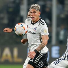 Palacios se redime en Colo Colo y los hinchas de Boca se lamentan