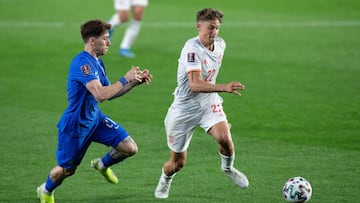 Marcos Llorente of Spain and Kostas Tsimikas of Greece during the FIFA World Cup 2022 Qatar qualifying match between Spain and Greece at Estadio Nuevo Los Carmenes on March 25, 2021 in Granada, Spain.
AFP7
25/03/2021 ONLY FOR USE IN SPAIN
