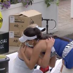 El consuelo de María Camila Osorio a Tauson tras retirarse