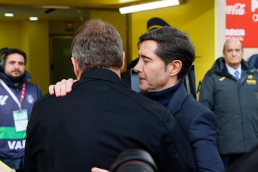 Saludo entre Hansi Flick y Marcelino. 
 