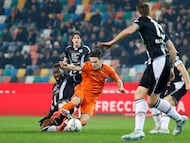 Jordan Zemura y Nicolo Fagioli.