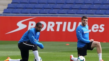 Sidnei y David López.