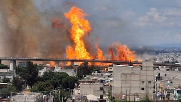 Vídeo: Momento exacto de la explosión por una pipa de gas en Puente de la Concordia