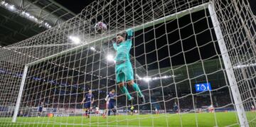 Ya en casa del Leipzig, el conjunto local terminó de eliminar a los Spurs con un contundente 4 a 0 en el global.