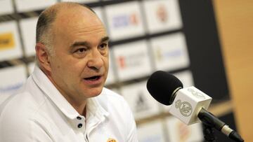 Pablo Laso, entrenador del Real Madrid, durante una rueda de prensa.