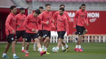 Un entrenamiento del Sevilla.