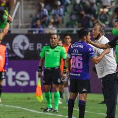 Tomas Boy en desacuerdo con el criterio de Jorge Isaac Rojas