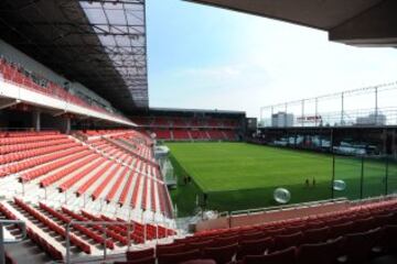 City Arena Štadión Antona Malatinského en Eslovaquia. Capacidad para casi 20 mil personas.