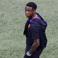 (FILES) Netherlands' midfielder Quincy Promes looks on ahead of the UEFA EURO 2020 Group C football match between the Netherlands and Ukraine at the Johan Cruyff Arena in Amsterdam on June 13, 2021. Convicted former Ajax and Dutch international winger Quincy Promes has been arrested in Dubai, two weeks after a court in the Netherlands sentenced him to six years for smuggling more than a tonne of cocaine. Dutch prosecutors confirmed the arrest on March 1, 2024, but said it was for an alleged offense committed in the United Arab Emirates city and not on a Dutch request for extradition. (Photo by Olaf Kraak / POOL / AFP)