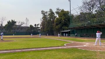 ¡No deja el beisbol! AMLO presume una gran tarde en el diamante