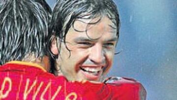 <b>GOLEADORES. </b>David Villa y Fernando Morientes saben muy bien lo que es marcar con la Selección. Lo hacen muy a menudo.