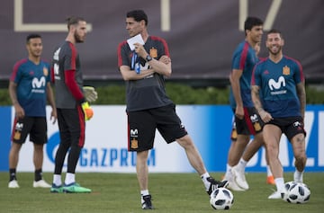 El primer entrenamiento de Hierro con España en imágenes